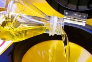 smaltimento olio da cucina